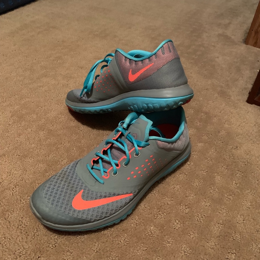 Nike Sneakers